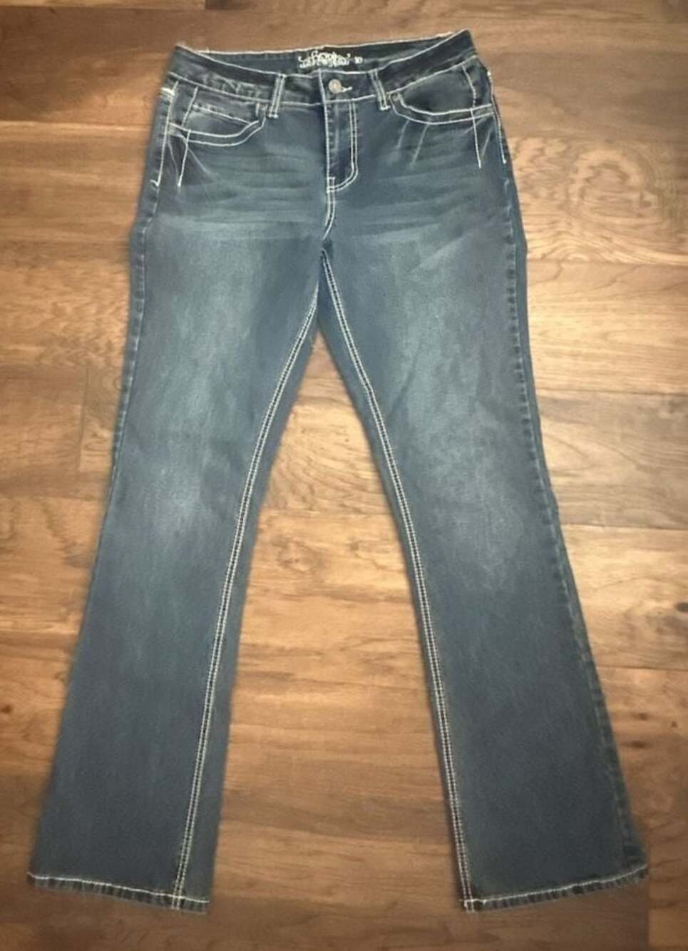 Revolt Women's Size 10 Embroidered Pocket Bootcut Jeans Y2K